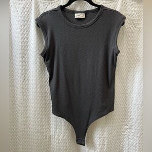 Universal Thread Women’s XL Cap Sleeve Bodysuit